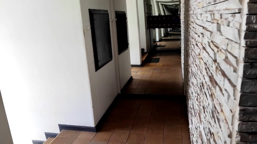 To Let 1 Bedroom Property for Rent in Parkersdorp Western Cape